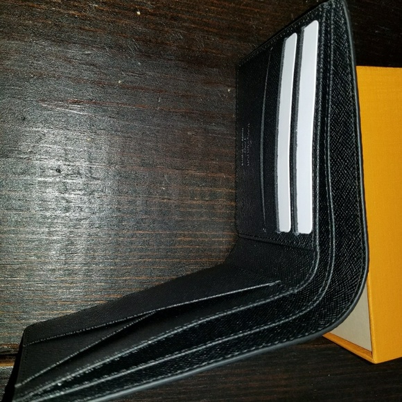 SOLD!Louis Vuitton Damier Graphite Mens Wallet - Picture 3 of 7